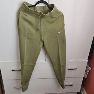 Nike Phoenix Fleece